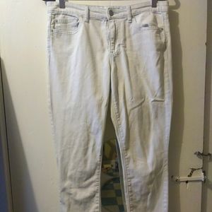 White denim skinny jeans